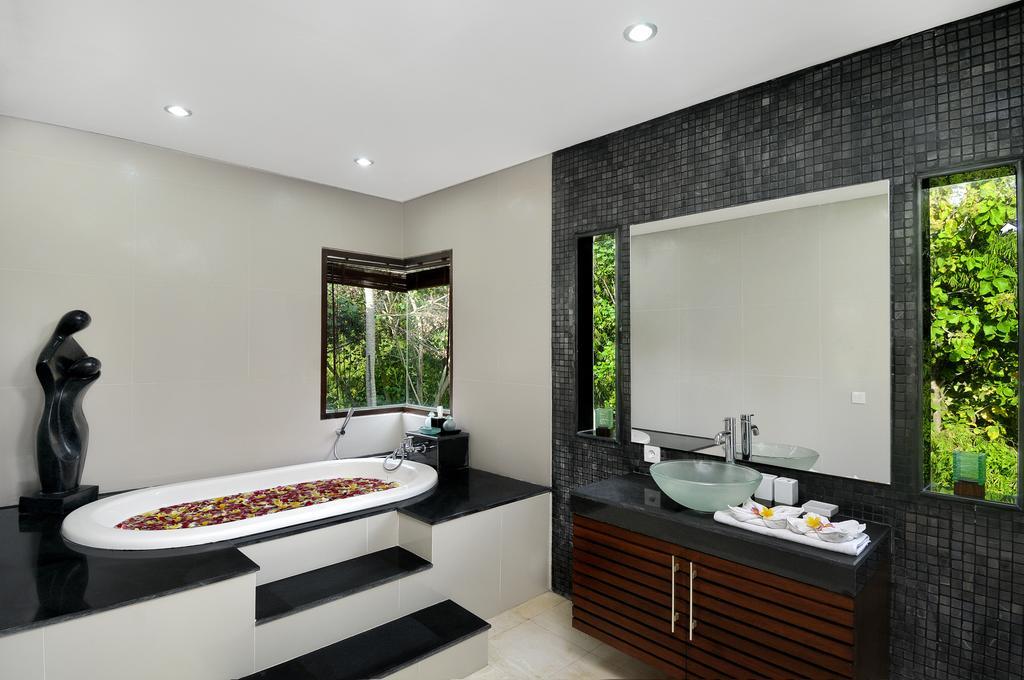 Villa Delapan Canggu  Exterior photo